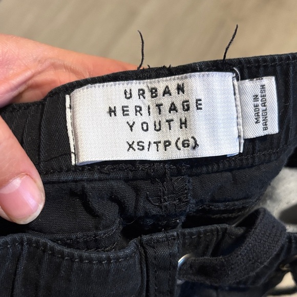 Urban Heritage Black Kids Shorts - Picture 2 of 2